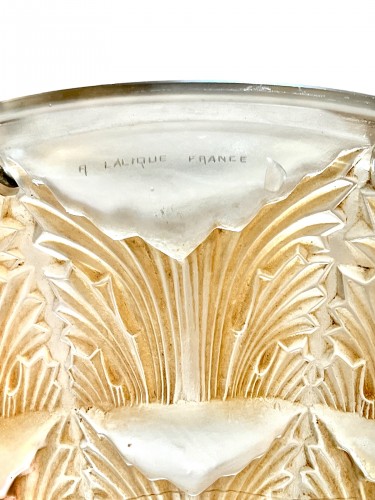 Art nouveau - 1929 René Lalique Pair Of Ceiling Lights Gaillon