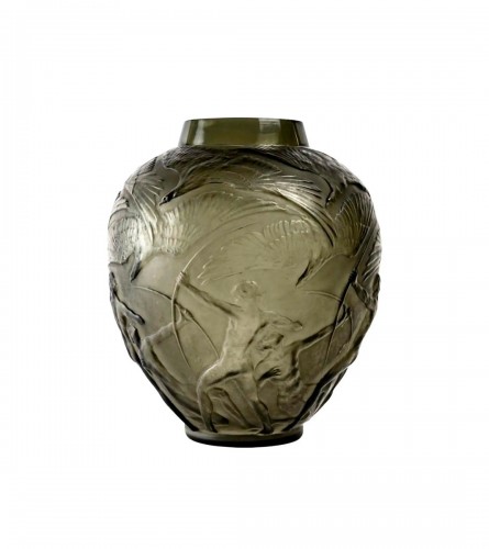 1921 René Lalique Archers Vase Grey