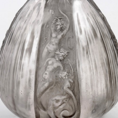 XXe siècle - 1911 René Lalique - Carafe Sirenes et Grenouilles