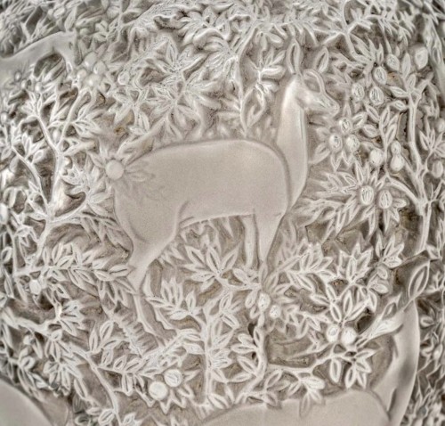 Glass & Crystal  - 1931 René Lalique - Vase Biches