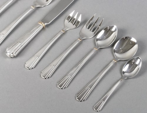 Cartier La Maison de Louis Cartier - Ménagère en argent massif 18 personnes en coffret - Argenterie et Arts de la table Style Art Déco