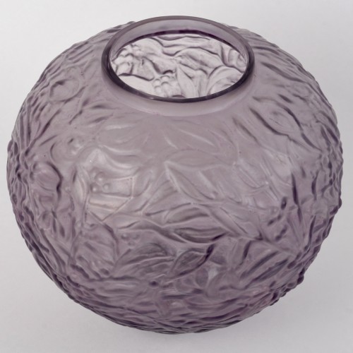 Verrerie, Cristallerie  - 1920 René Lalique - Vase Gui