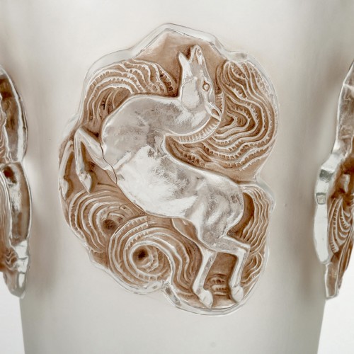 1942 René Lalique - Vase Camargue - BG Arts