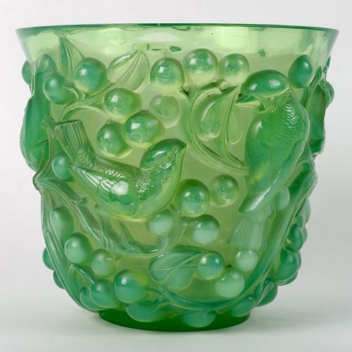 1927 René Lalique - Vase Avallon - Verrerie, Cristallerie Style Art Déco