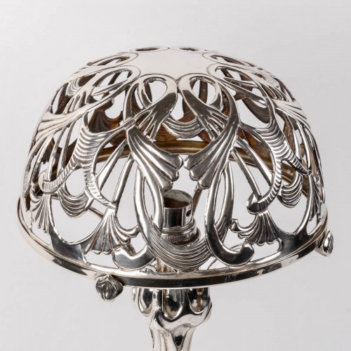 XXe siècle - 1904 Paul Follot - Lampe feuillages en  bronze argenté pour La Maison Moderne