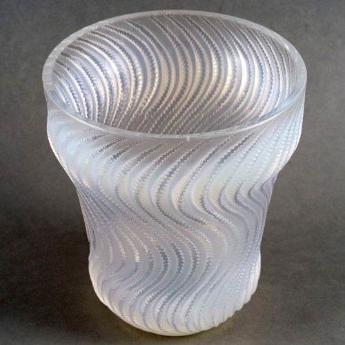 1934 René Lalique - Vase Actinia - Verrerie, Cristallerie Style Art Déco