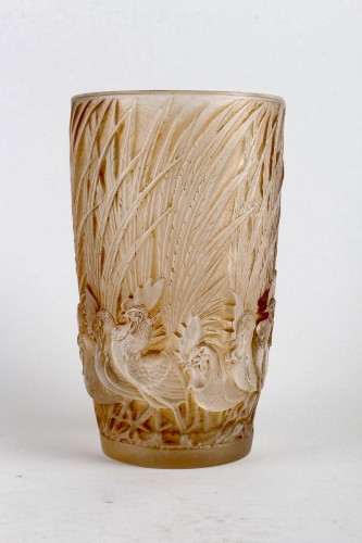 Verrerie, Cristallerie  - 1928 René Lalique - Vase Coqs et Plumes