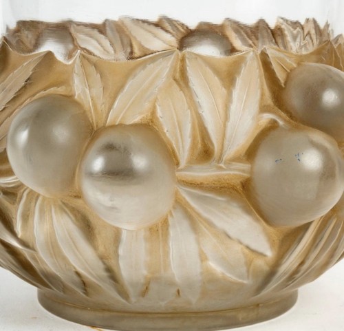 1930 René Lalique - Vase Prunes - 