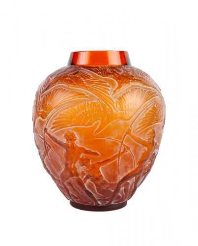 1921 René Lalique - Vase Archers