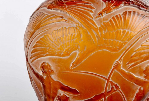 Antiquités - 1921 René Lalique - Vase Archers