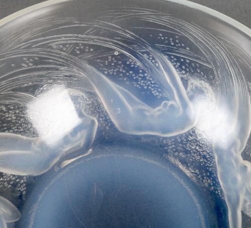 20th century - 1921 René Lalique - Bowl Ondines