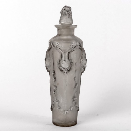 XXe siècle - 1920 René Lalique - Flacon Pan