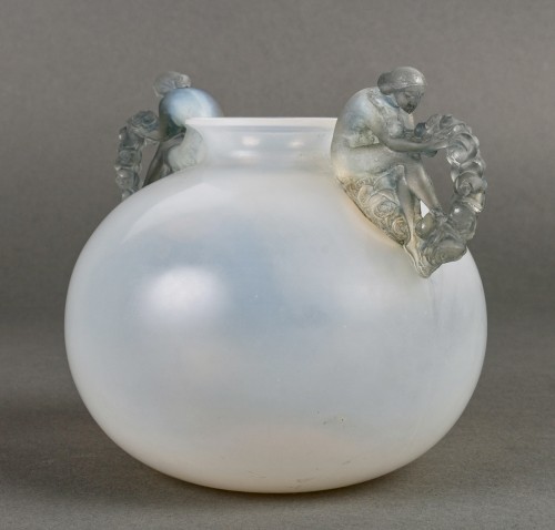 1926 René Lalique - Vase Bouchardon - 