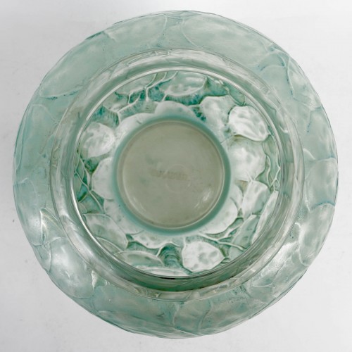 20th century - 1914 René Lalique - Vase Monnaie Du Pape