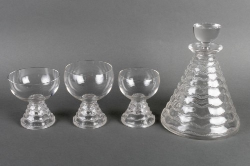 Art Déco - 1930 René Lalique - Set Of Tablewares Glasses Chambertin 19 Pieces