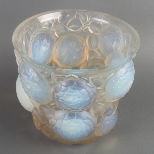 20th century - 1927 René Lalique - Vase Oran