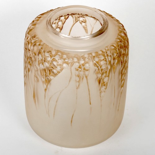 Glass & Crystal  - 1920 René Lalique - Muguet Vase