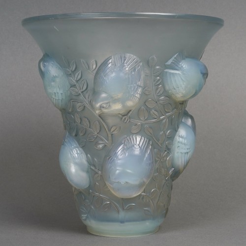 20th century - 1930 René Lalique -  Vase Saint François