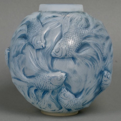 1924 René Lalique - Vase Formose Cased - Art Déco