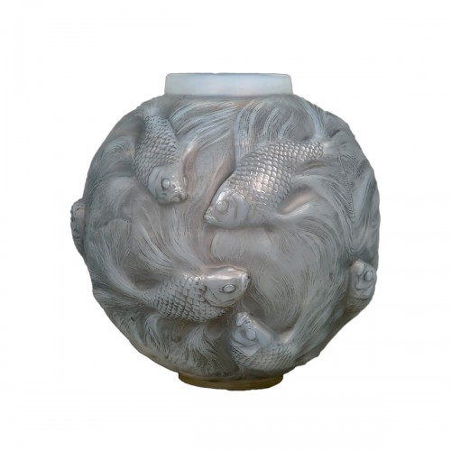 1924 René Lalique - Vase Formose