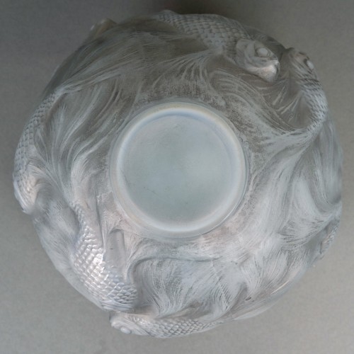 20th century - 1924 René Lalique - Vase Formose Cased