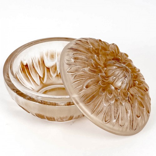 XXe siècle - 1911 René Lalique - Boîte Chrysanthème