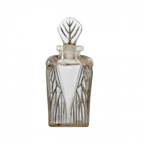 1912 René Lalique Perfume Bottle Cigalia Roger & Gallet