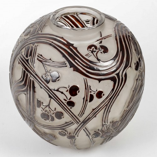 Verrerie, Cristallerie  - 1924 René Lalique - Vase Baies