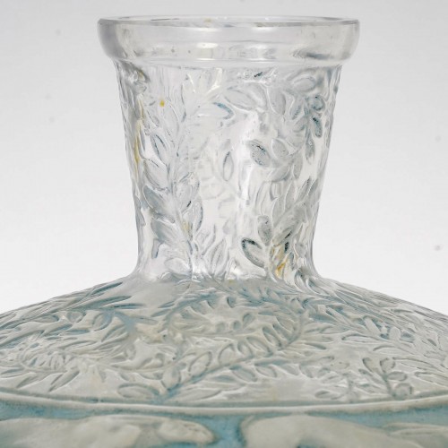 20th century - 1923 René Lalique - Vase Lievres