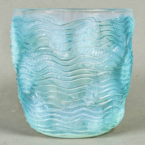 Verrerie, Cristallerie  - 1932 René Lalique - Vase Dauphins