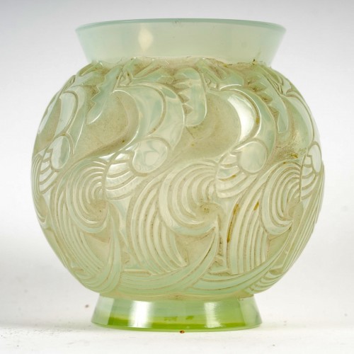 1931 René Lalique - Vase Le Mans Verre - Verrerie, Cristallerie Style Art Déco