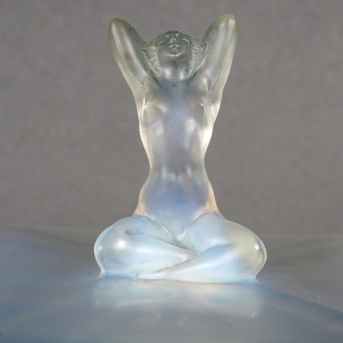 XXe siècle - 1928 René Lalique - Boîte Sultane