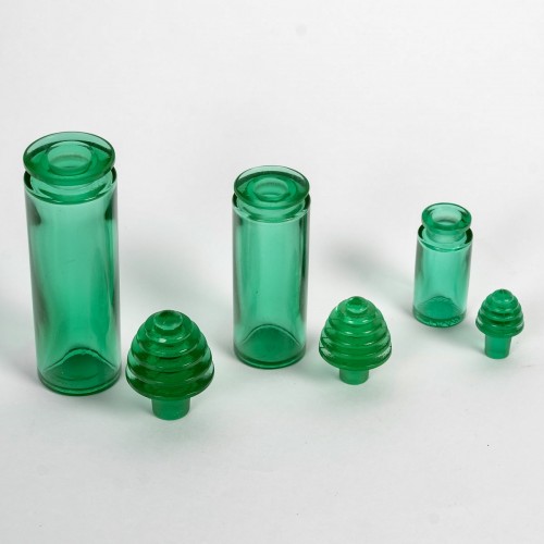 Glass & Crystal  - 1929 René Lalique - 3 Perfume Bottles Sans Adieu Worth