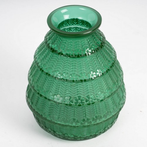 Verrerie, Cristallerie  - 1929 René Lalique - Vase Ferrières