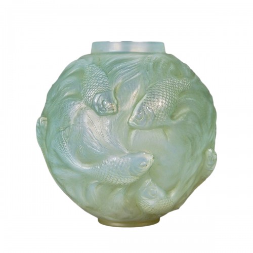 1924 René Lalique - Vase Formose