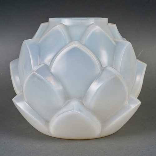 1927 René Lalique - Vase Armorique - Art Déco