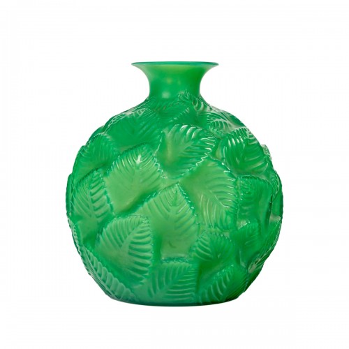 1926 René Lalique - Vase Ormeaux vert jade