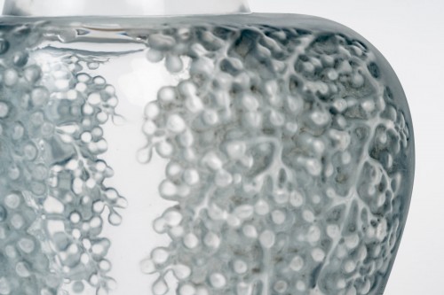XXe siècle - 1921 René Lalique - Vase Poivre