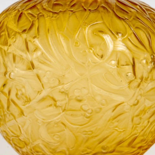Verrerie, Cristallerie  - 1920 René Lalique - Vase Gui Jaune Ambré