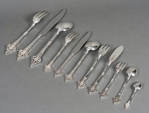 Argenterie et Arts de la table  - Christofle & Cardeilhac - Ménagère Renaissance de 143 pièces en argent massif 