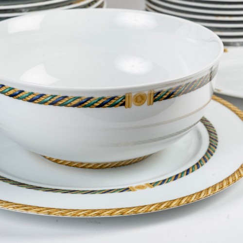 Christian Dior - Service de table "Torsadior" en porcelaine, 41 Pièces  - 