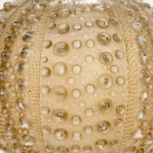 XXe siècle - 1935 René Lalique - Vase Oursin