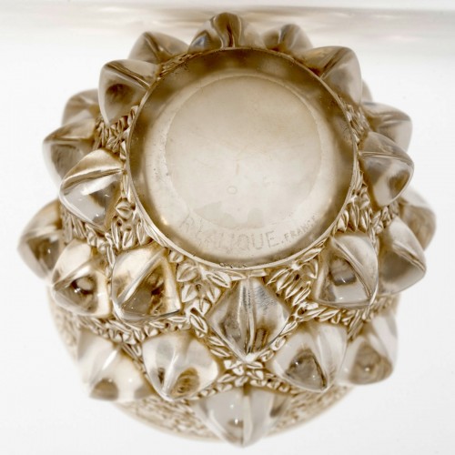 XXe siècle - 1927 René Lalique - Vase Rampillon Patiné Sépia