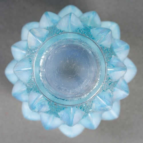 1927 René Lalique - Vase Rampillon patiné bleu - Art Déco