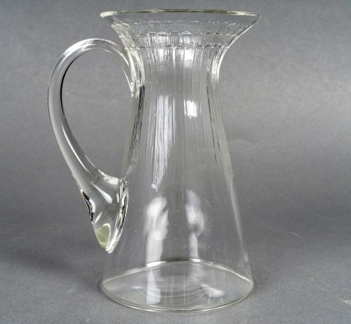 XXe siècle - 1932 René Lalique - 2 Brocs et 1 Carafe Art Déco Fleur