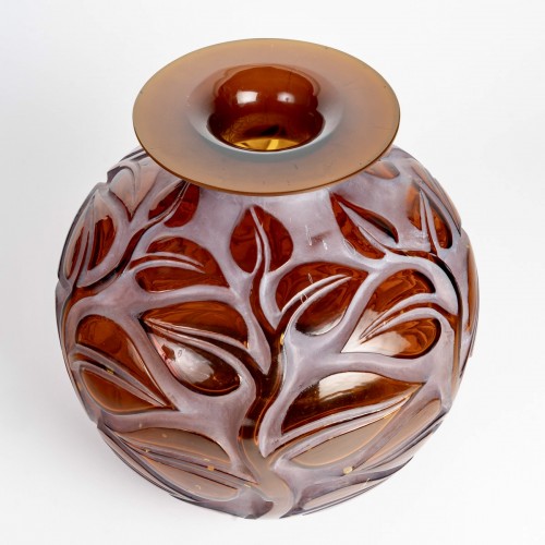 1926 René Lalique - Vase Sophora - BG Arts
