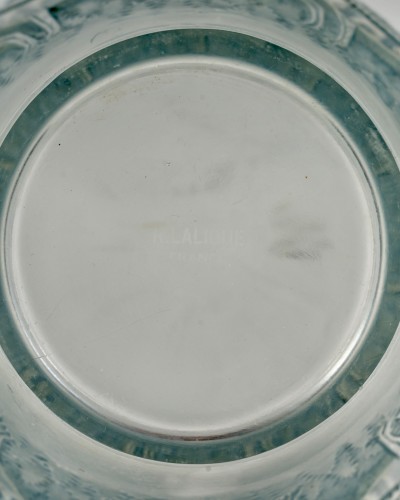 20th century - 1933 René Lalique - Vase Rennes