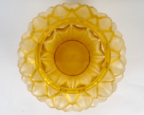 Lalique France - Art Deco Vase Languedoc - 