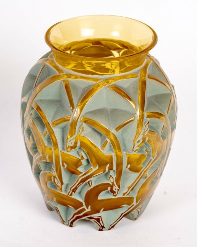 Verrerie, Cristallerie  - 1931 René Lalique - Vase Chamois