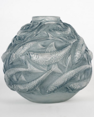 1927 René Lalique - Vase Oleron with blue patina - Glass & Crystal Style Art Déco